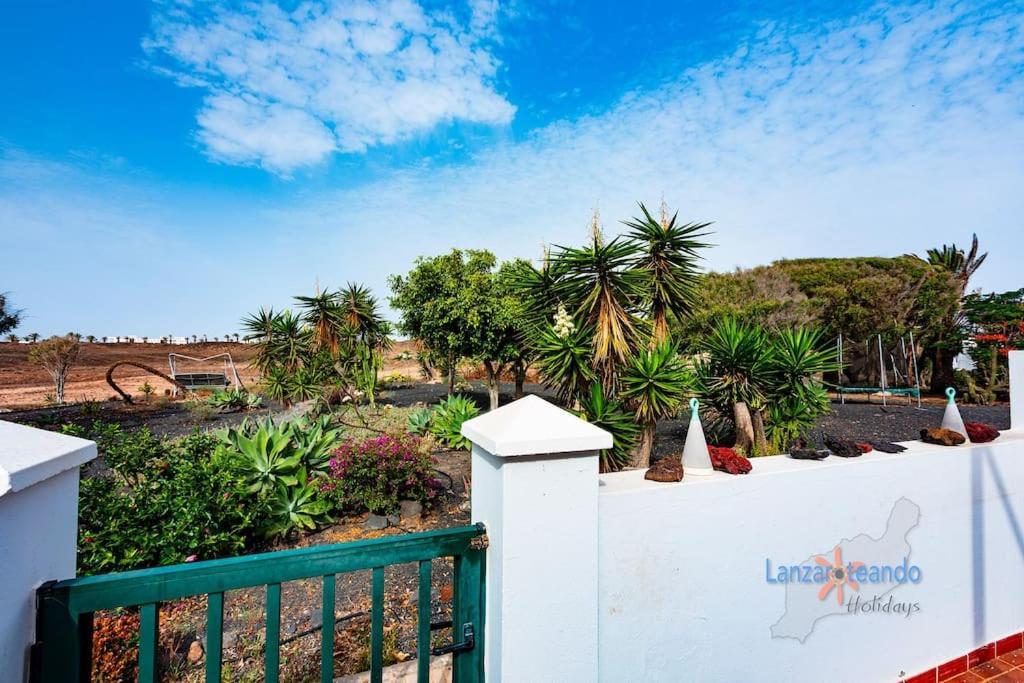 Casa Francy Vivienda Vacacional Costa Teguise Extérieur photo